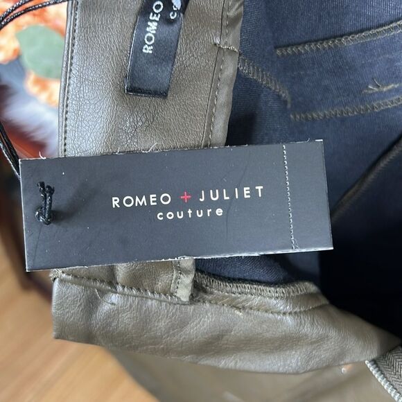 Romeo and Juliet Couture Faux Leather Pencil Skirt NWT - Picture 4 of 6